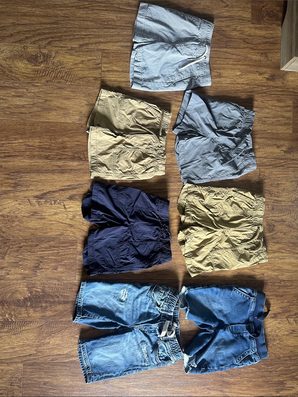 baby GAP size 3 years (3T) boys shorts bundle